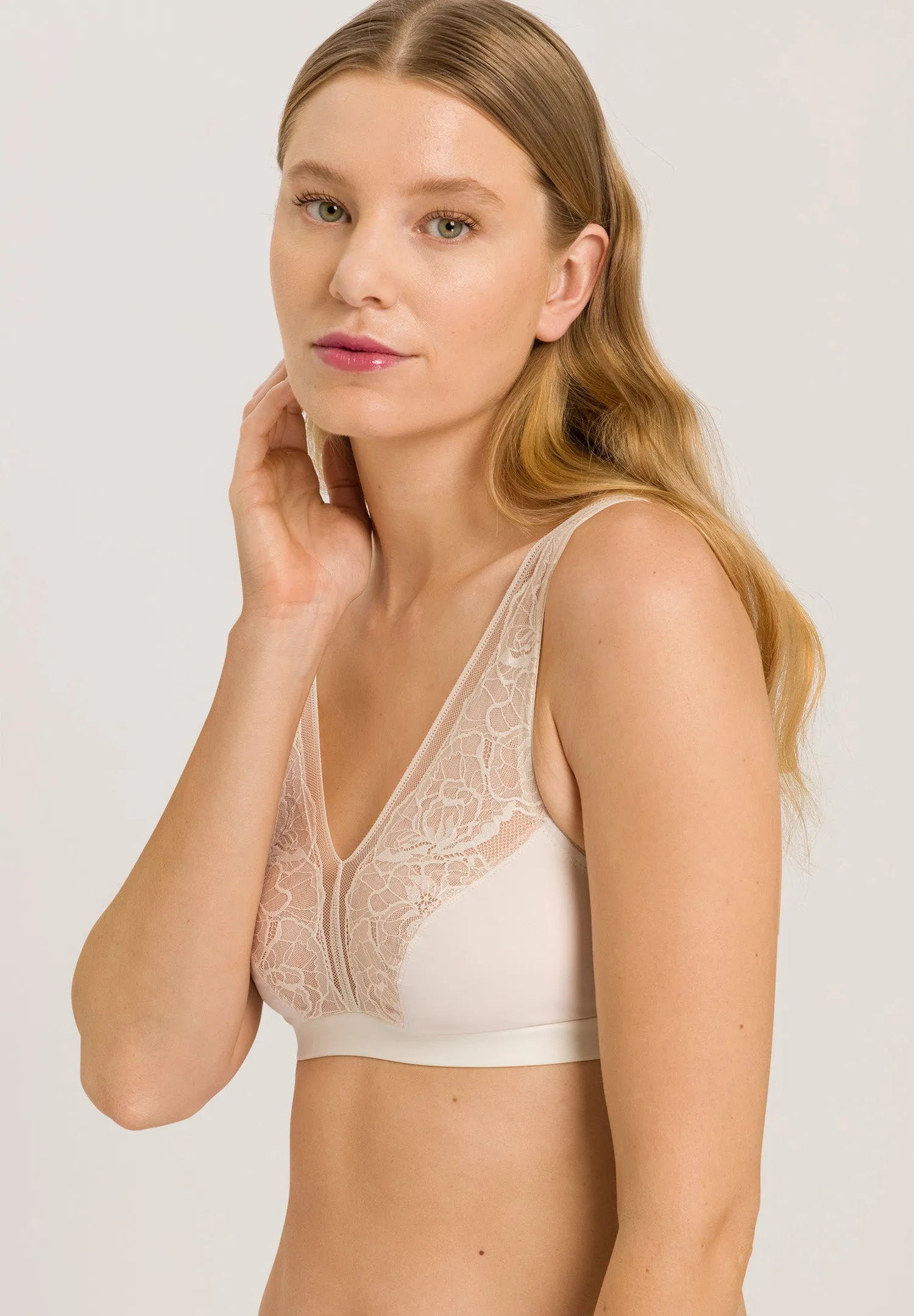 Selma-Soft Cup Bra